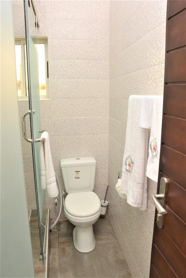 Fawzy Hotel 이바단 외부 사진