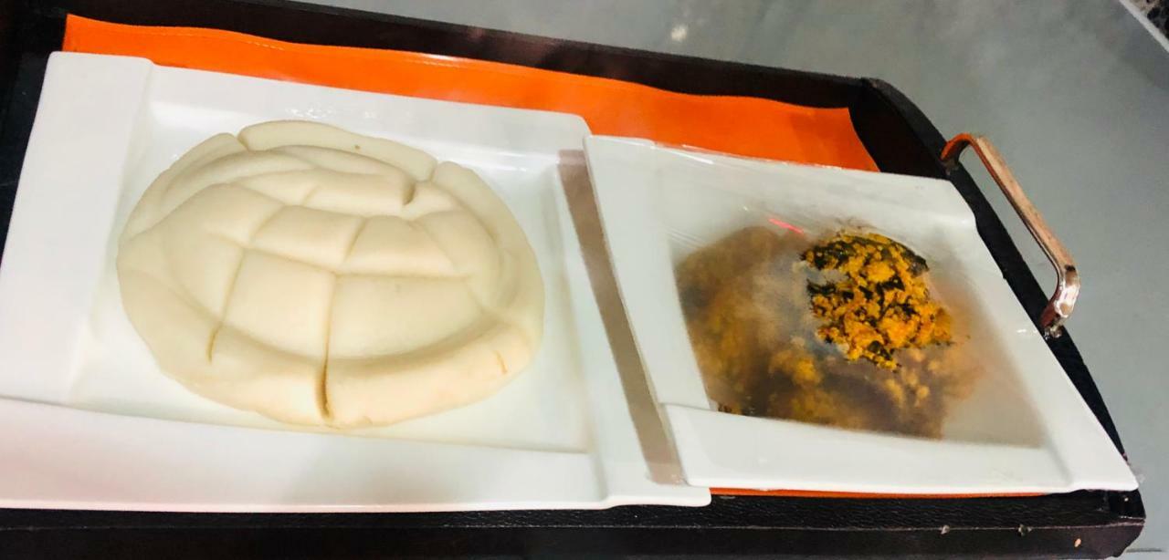 Fawzy Hotel 이바단 외부 사진